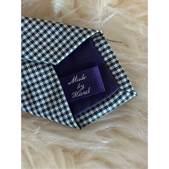 Ralph Lauren Purple Label Necktie - Picture 4 of 7
